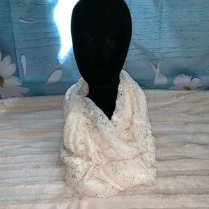 GORGEOUS! Off-White Lace Infinity Scarf